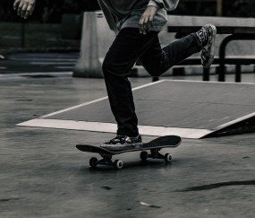 斯洛特赛后直言无资格谈争冠，强调球队命运由自身表现决定